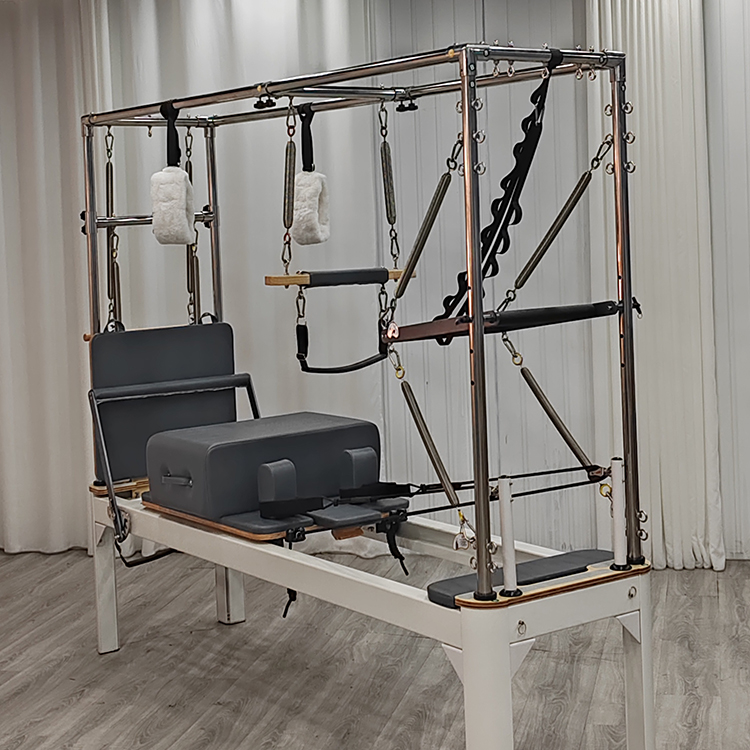 業務用アルミ製大型コアベッドピラティスリフォーマー（エクステ - Pilates And Yoga Studio のレビューと価格