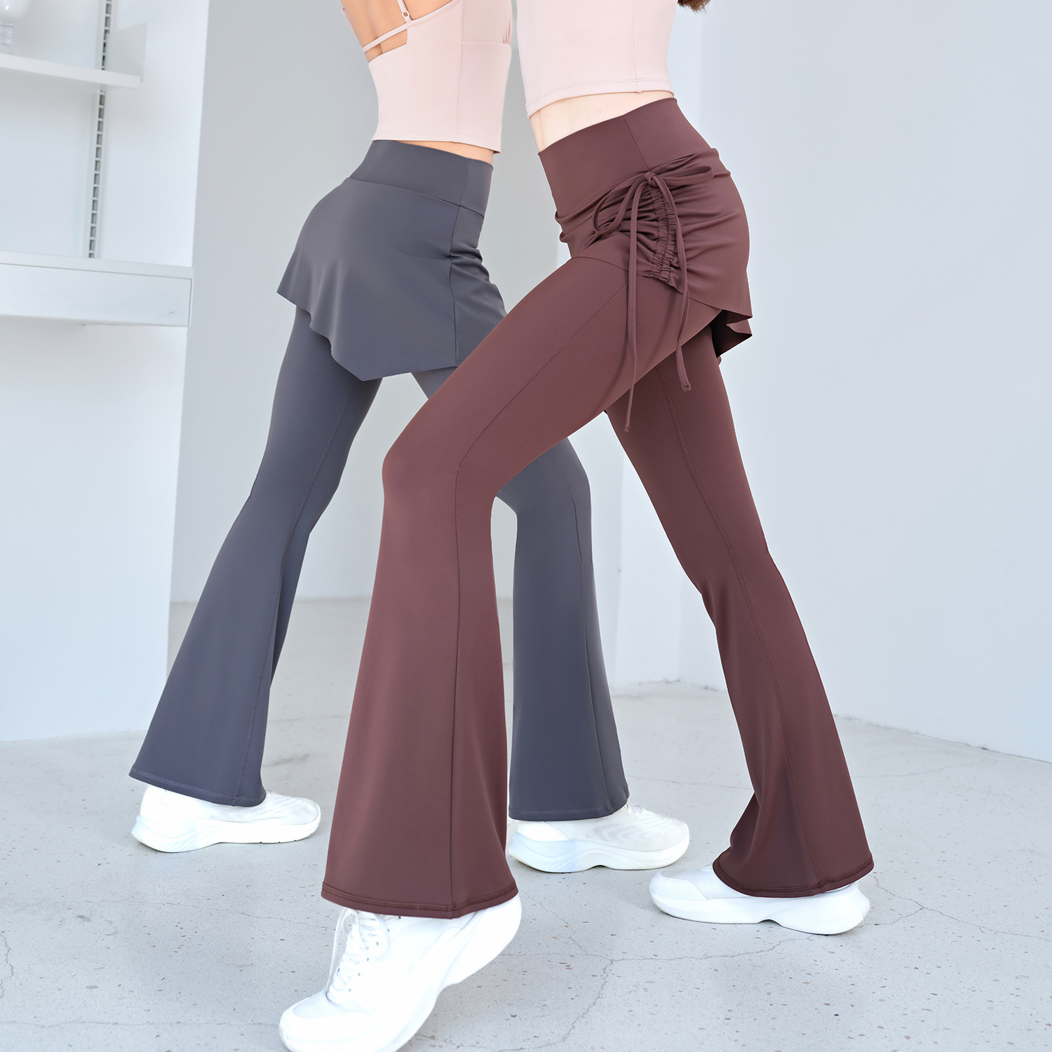 女性用ハイウエストフレアヨガスコート – ピラティスやジム用 - Pilates Yoga Roma のレビューと価格